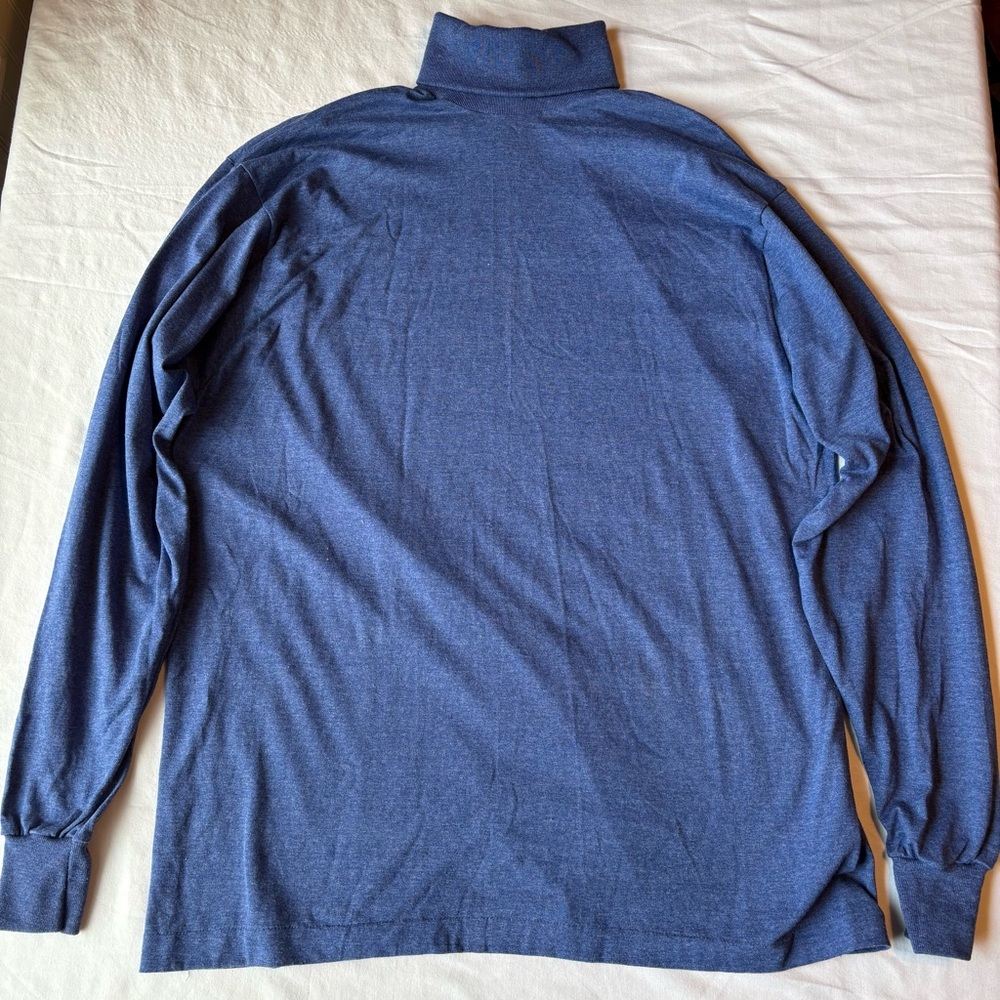 Vintage Fruit of the Loom Men's Blue Turtleneck Long Sleeve Knit